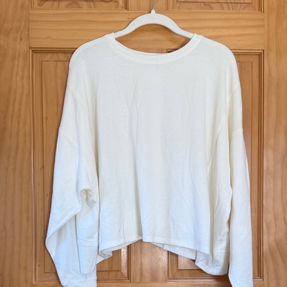Lucky Brand Women's Cream Sweatshirt